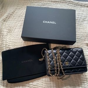 Chanel Wallet on Chain